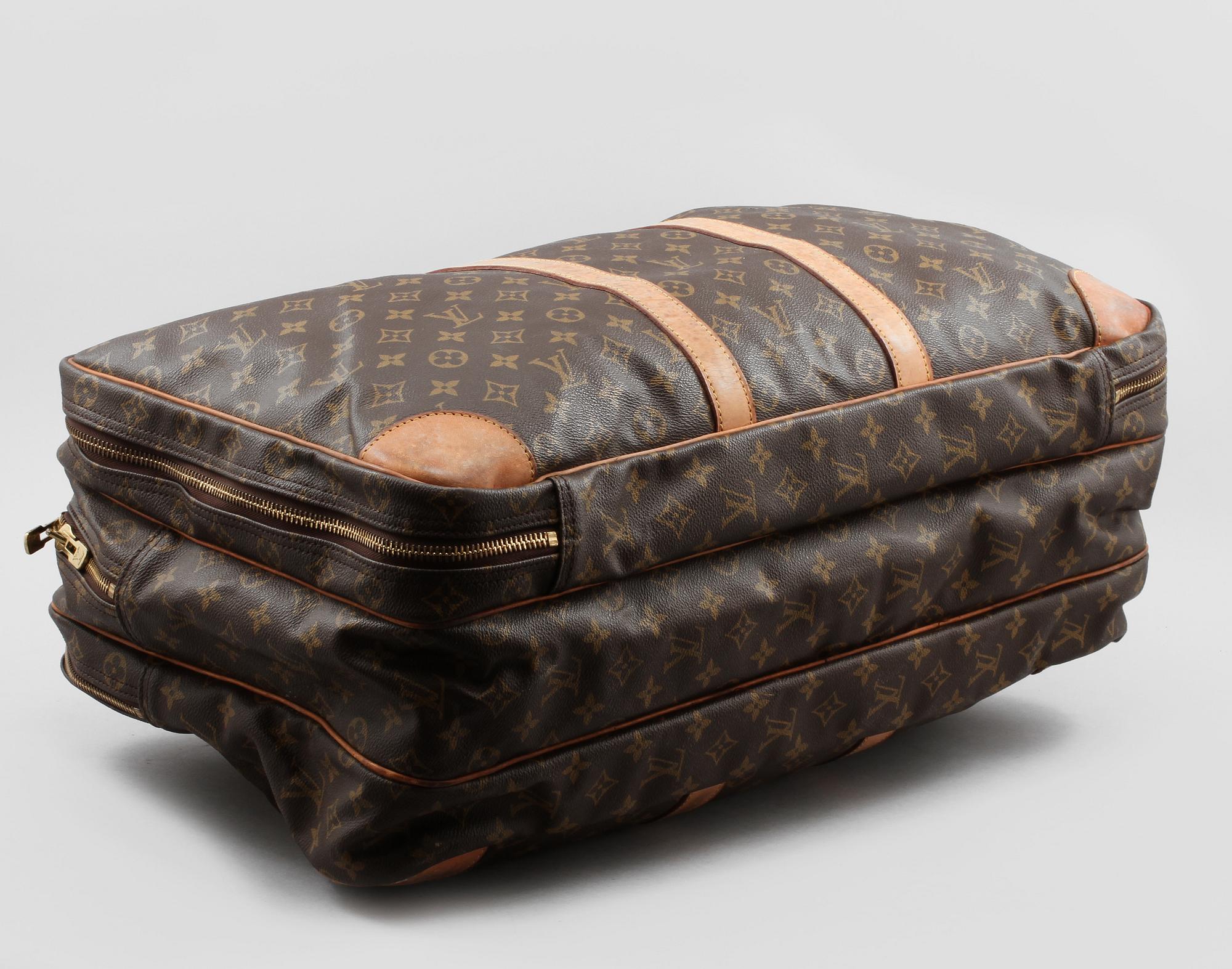 RESVÄSKA, "Sac 3 Poches 55", Louis Vuitton.