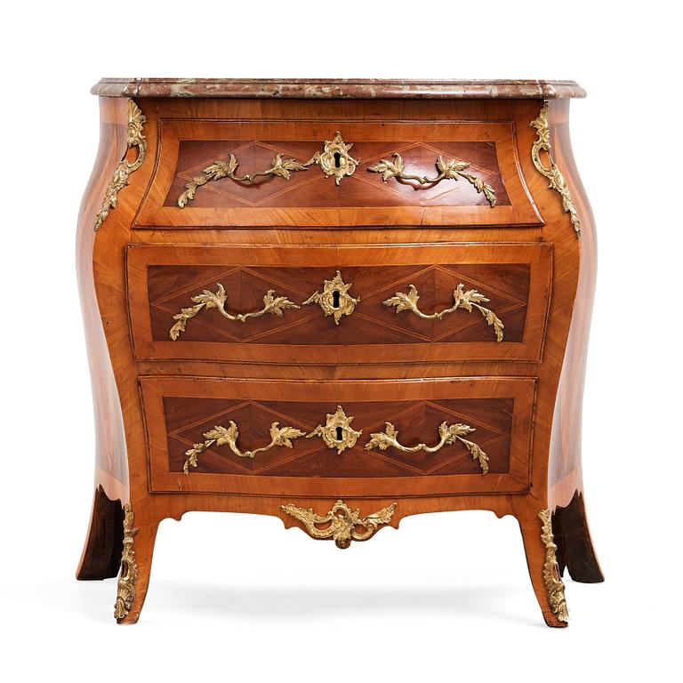 Rokoko, A Swedish Rococo 18th century commode.