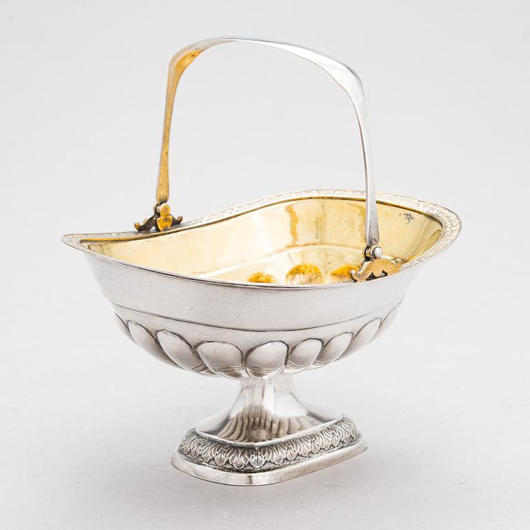 Heinrich Nowack, a parcel-gilt silver sweetmeat basket, Tartu / Dorpat 1829-1845.