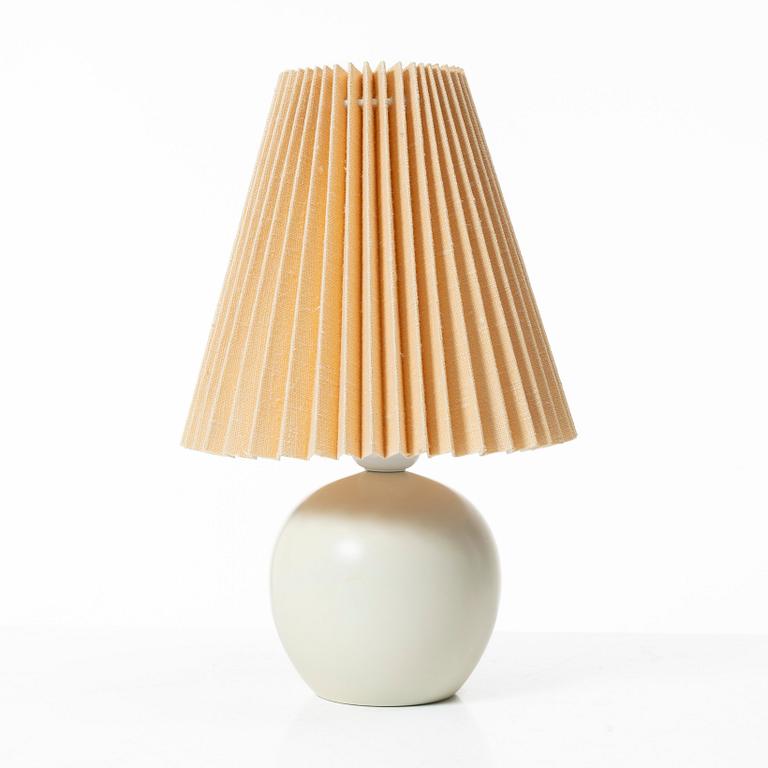 Josef Frank, a model 2575 table lamp, Svenskt Tenn.