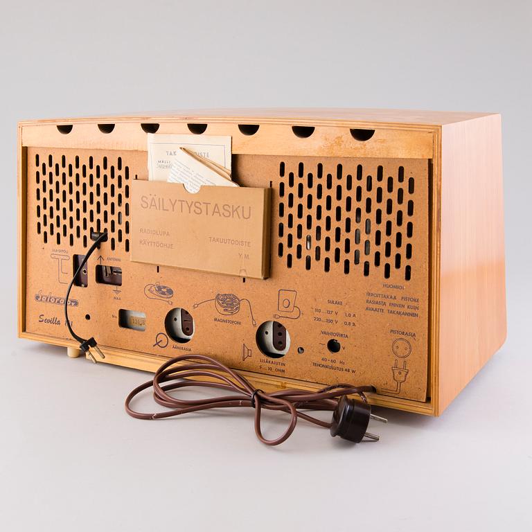 RADIO, Salora 'Sevilla 101', Suomi, 1960-luku.