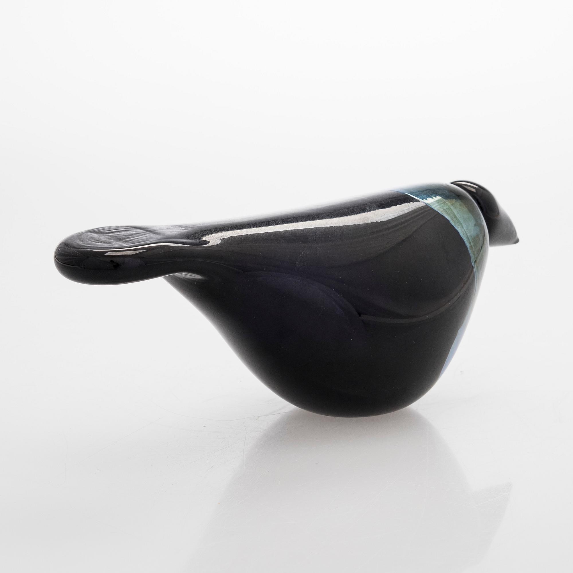 Oiva Toikka, a glass bird, 'Crow', signed Oiva Toikka Nuutajärvi Notsjö.