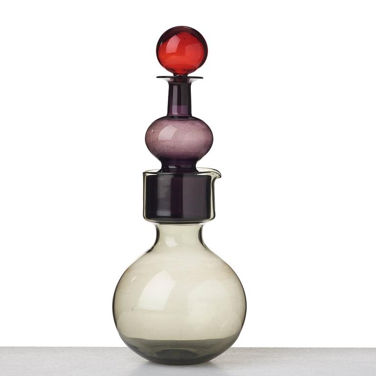 Kaj Franck, a "The bells of Kremlin" glass decanter, Nuutajärvi Notsjö, Finland 1959.