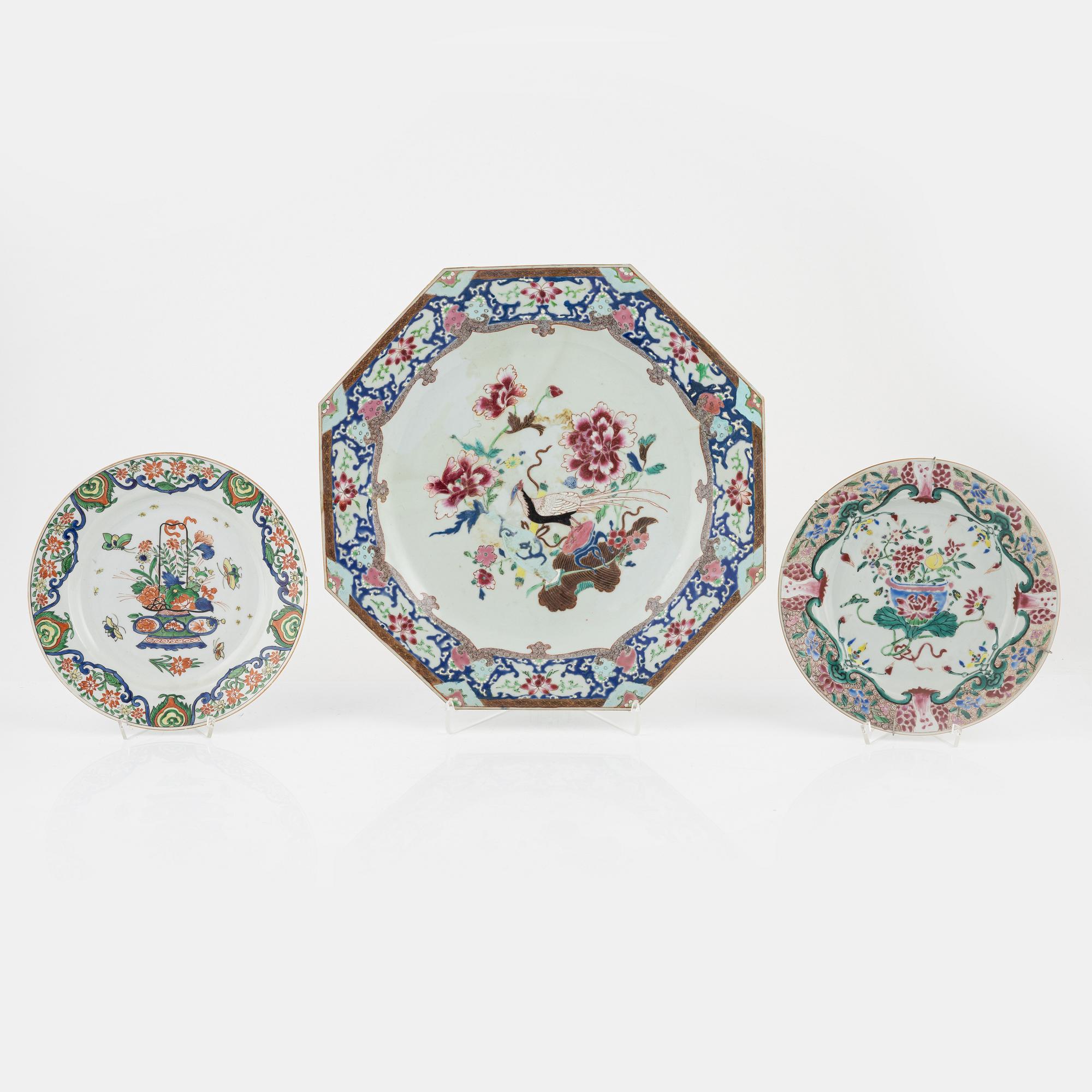 A group of thirteen porcelain pieces, China and Samson, France, 18th-20th Century.