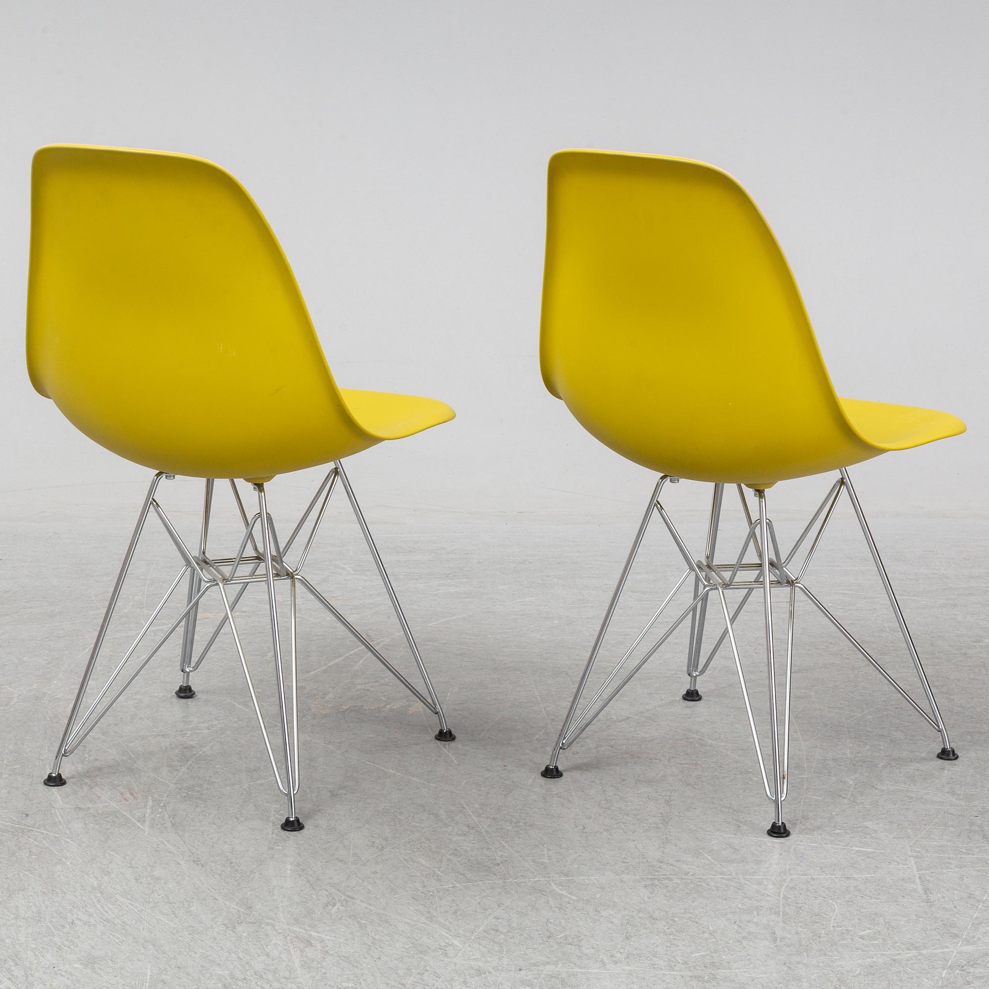 CHARLES AND RAY EAMES, six DSR chairs, Vitra, 2011.