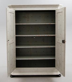 KLÄDSKÅP, 1700-/1800-tal.