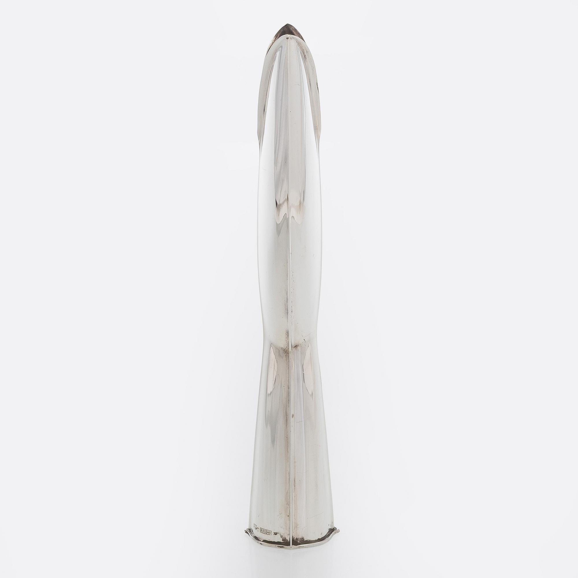 Tapio Wirkkala, a silver vase model TW 2, Kultakeskus, Hämeenlinna 1985.