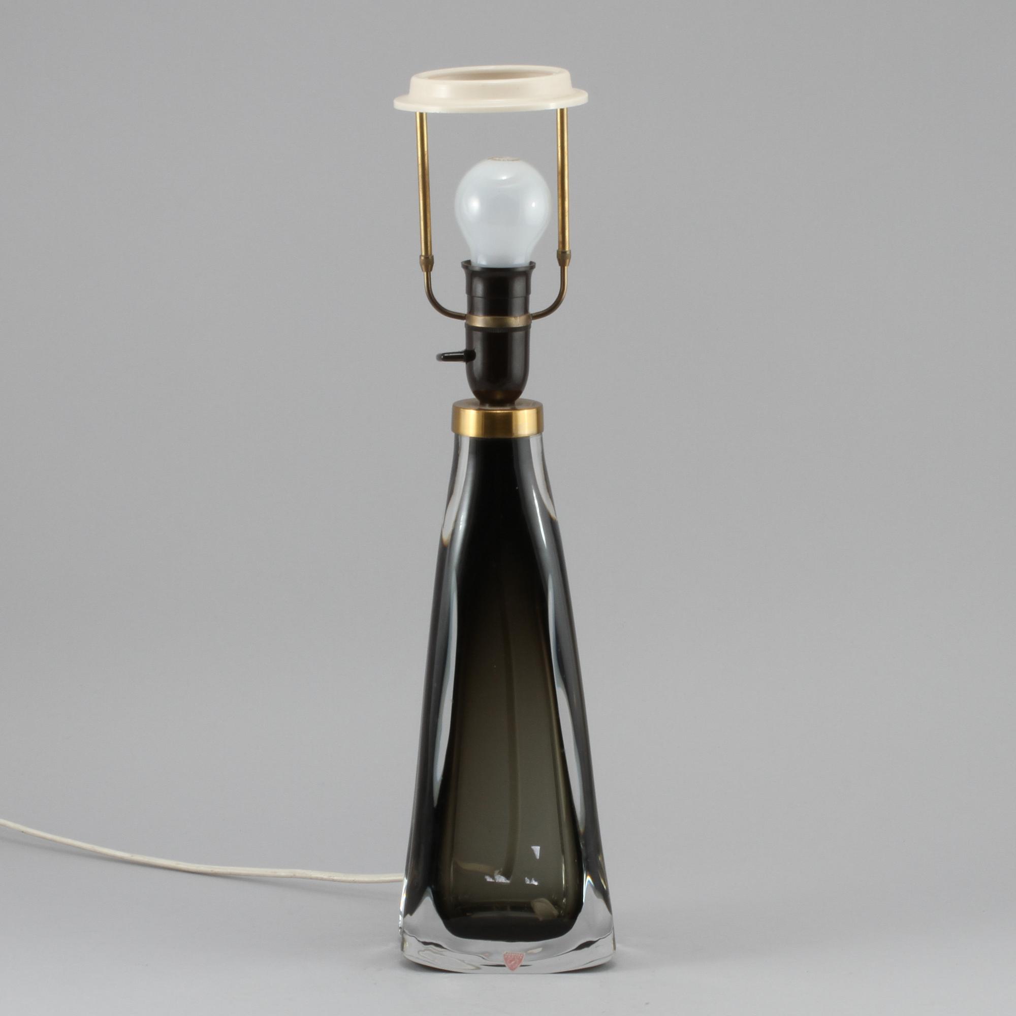 BORDSLAMPA, Carl Fagerlund, Orrefors, 1900-talets andra hälft.