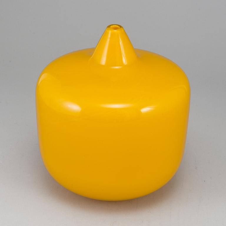 INGEBORG LUNDIN, a glass vase, Orrefors.