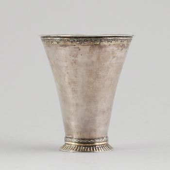 BÄGARE, silver, Aron Wangstelius, Torshälla 1760. Vikt ca 56 g.