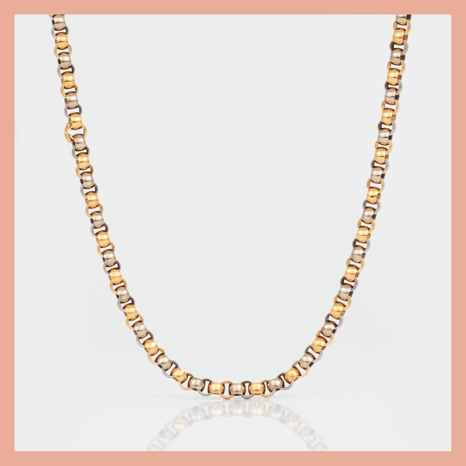 HALSBAND, 2 st, 18K tvåfärgat guld. Total vikt ca 146 g.