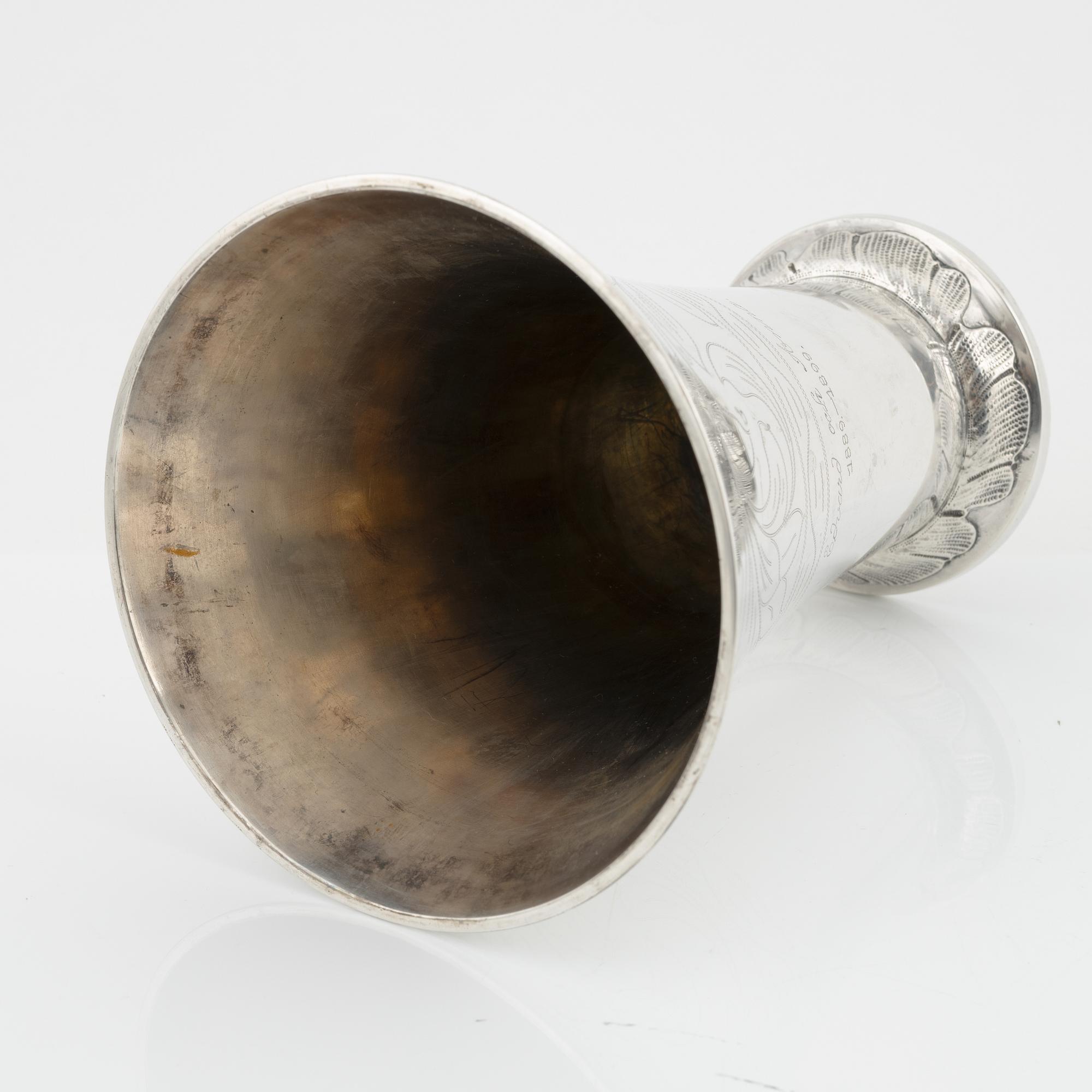 A silver beaker, Jakob Engelberth Torsk, Stockholm, 1897.