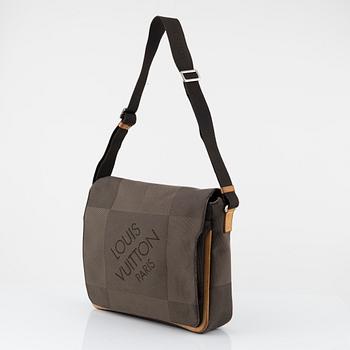 Louis Vuitton, bag, "Mesaje messenger bag".