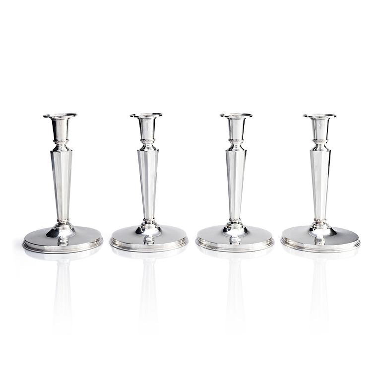 Atelier Borgila, ljusstakar, 4 stycken, sterlingsilver, Stockholm 1961.
