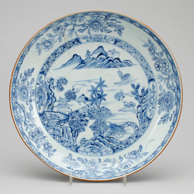 SKÅL, porslin, Qing dynastin, Qianlong (1735-1796).