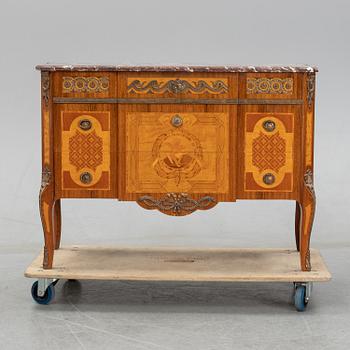 A mid 20th Century Gustavian style chest of drawers.