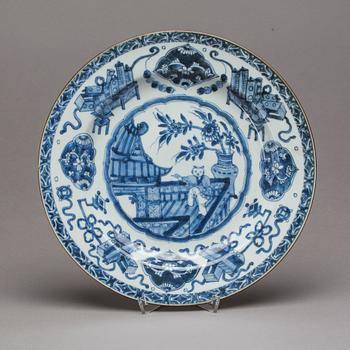 FAT, porslin, Kina, 1700-talets första hälft.