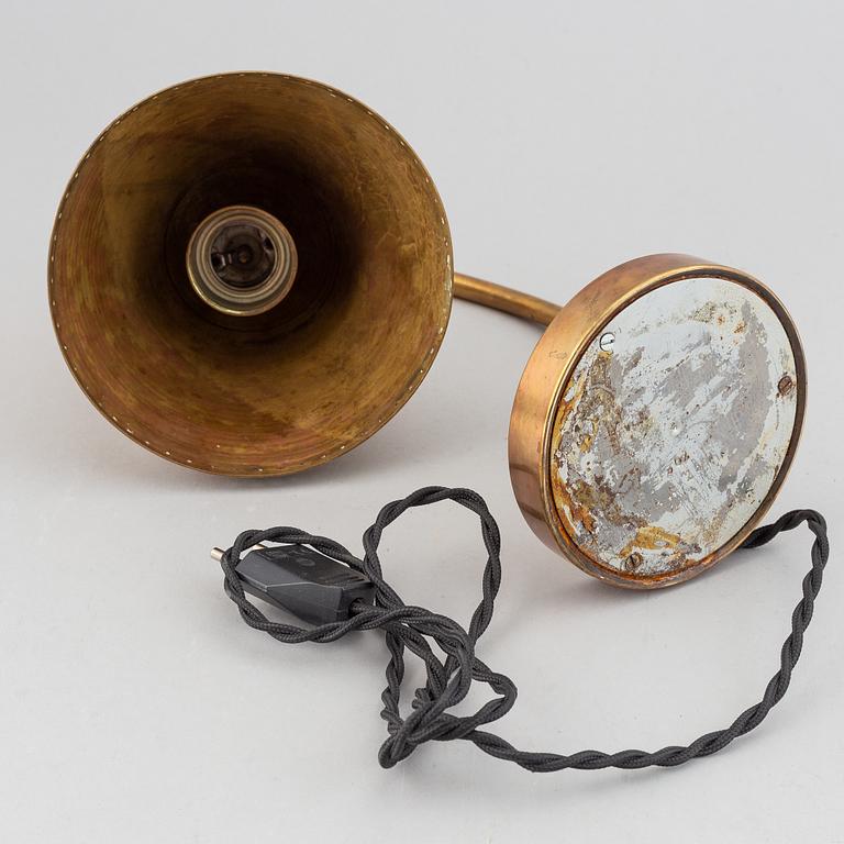 A mid 20th Century brass table light.