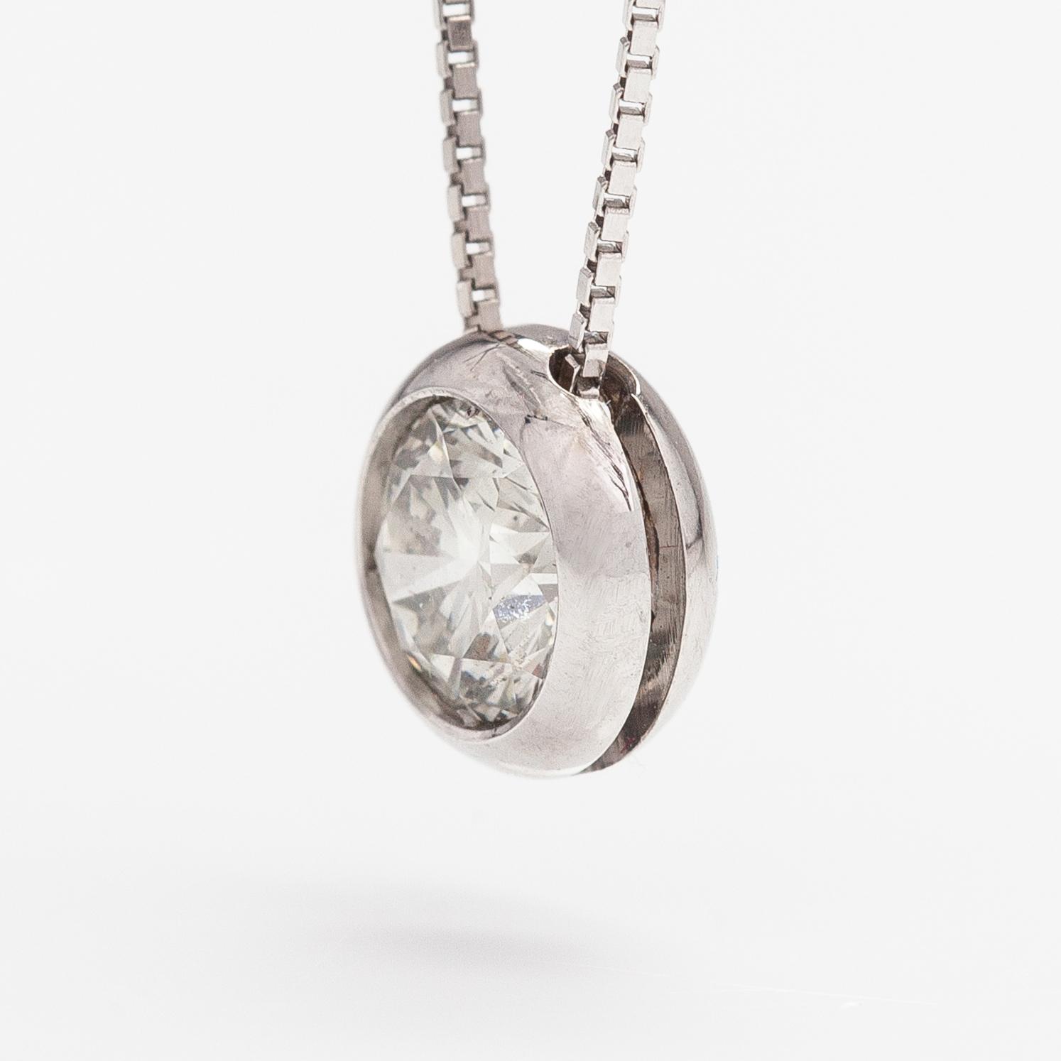 Halsband, 18K vitguld, diamant ca 0.62 ct.