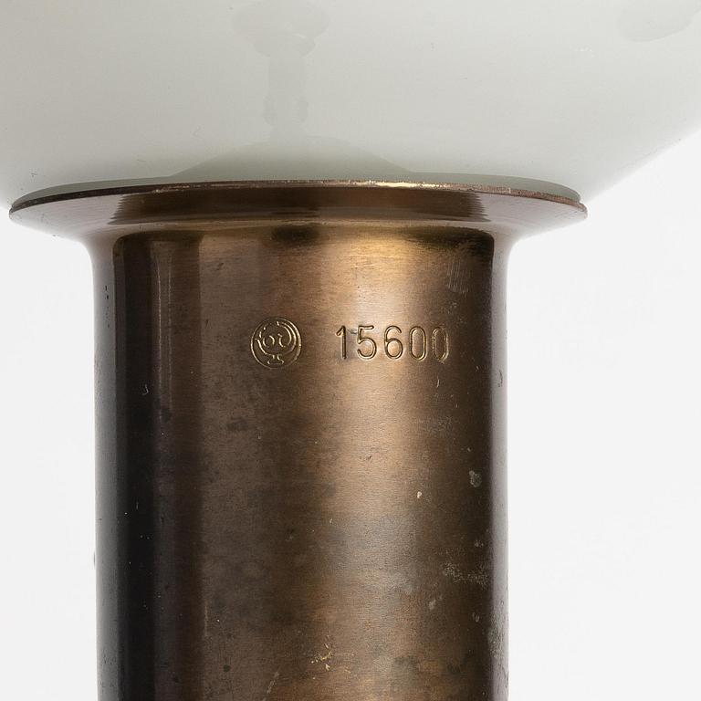 Harald Notini, golvlampa, modell "15600", Arvid Böhlmarks Lampfabrik, Stockholm, 1950-tal.