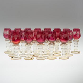 A SET OF 19 SIMILAR WHITE WINE GLASSES, Gullaskruf and Royal Krona, second half of the 20th century.