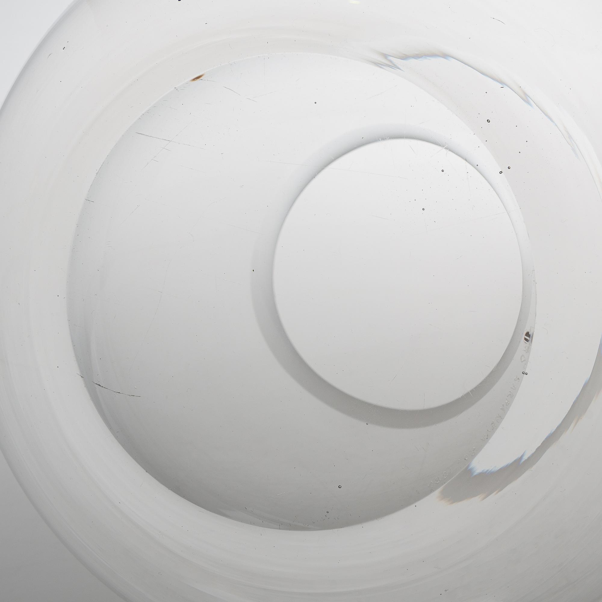 a 'Globus' vase by Timo Sarpaneva, signed and numbered 20/1986.