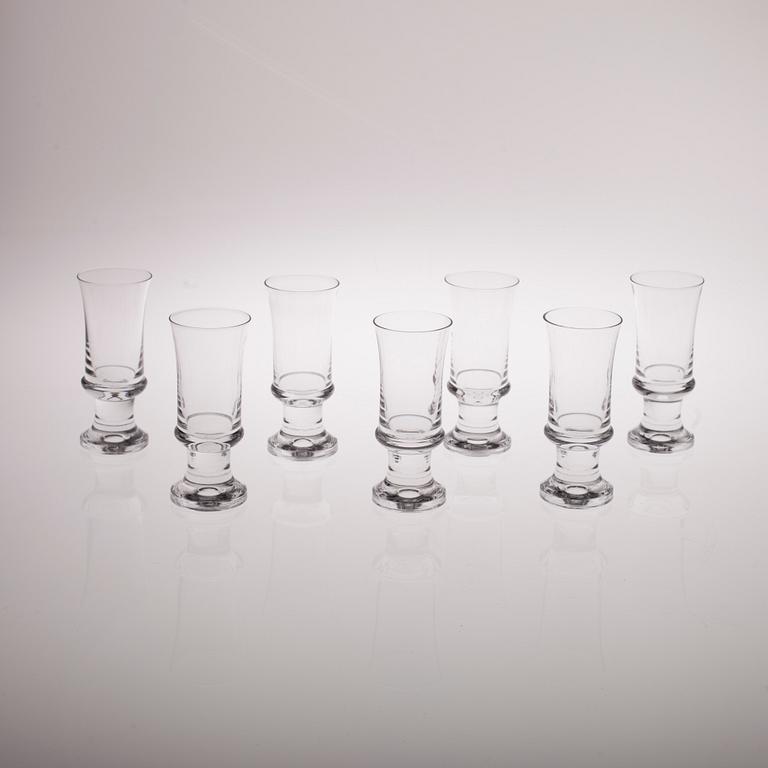 GLASSERVIS, 32 delar, "Tavastia" Tapio Wirkkala, Iittala 1970-tal.