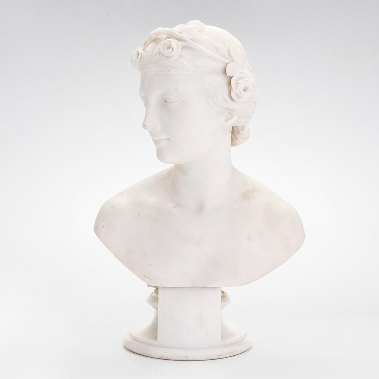 Kvinnobyst, alabaster, 1900-talets senare hälft.