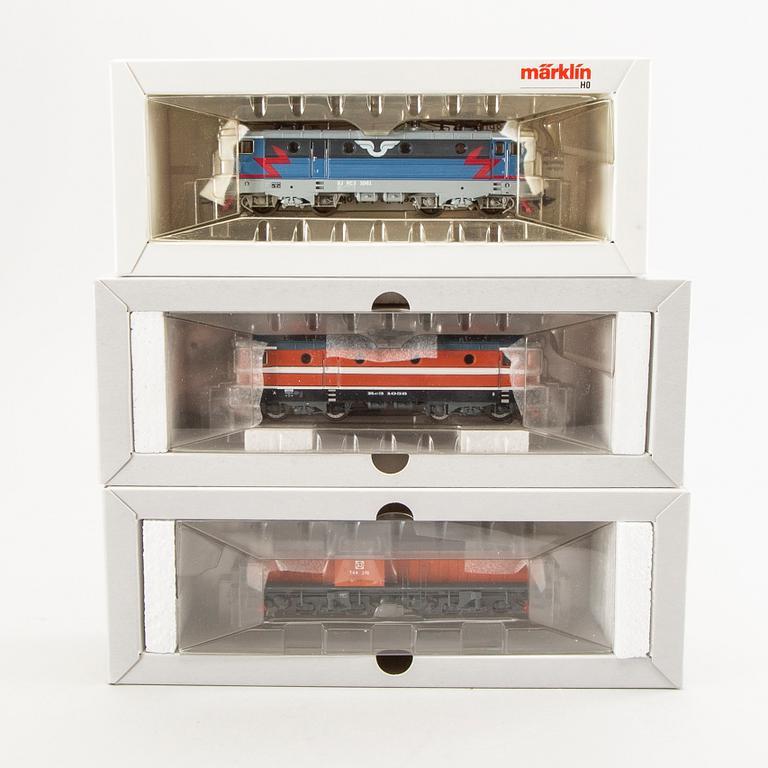 3 Märklin locomotives, 3341, 37418 and 37940.