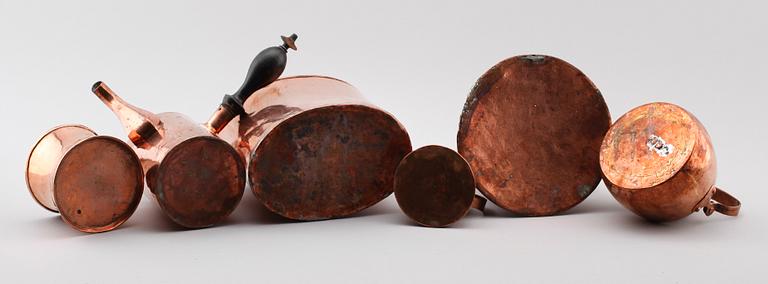 KOPPARFÖREMÅl, 5 delar, 1800-tal.