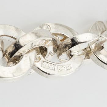 Rey Urban, a necklace/bracelet, sterling silver, Stockholm 1977.