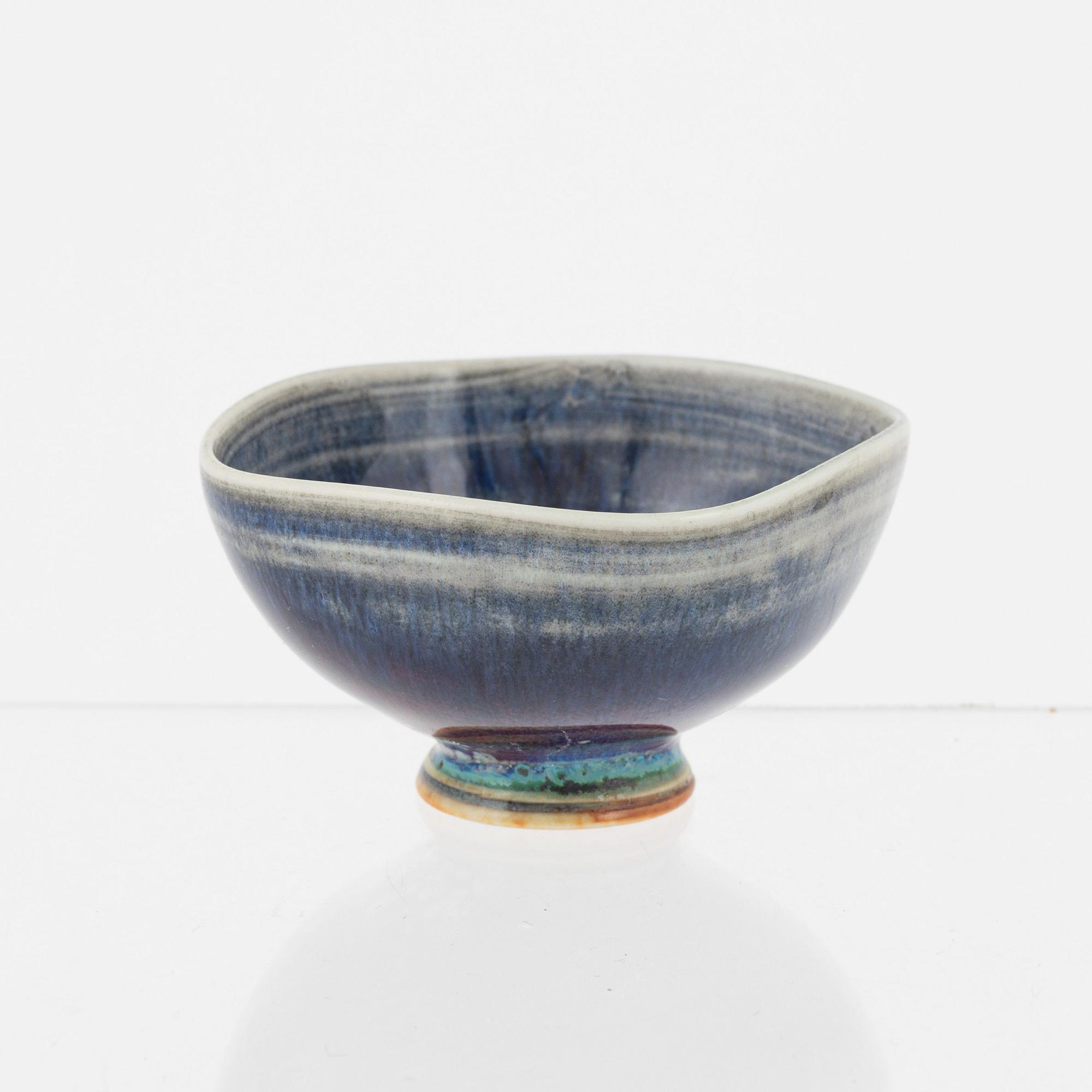 Berndt Friberg, a stoneware bowl and a vase, Gustavsbergs studio, 1967 and 1970.