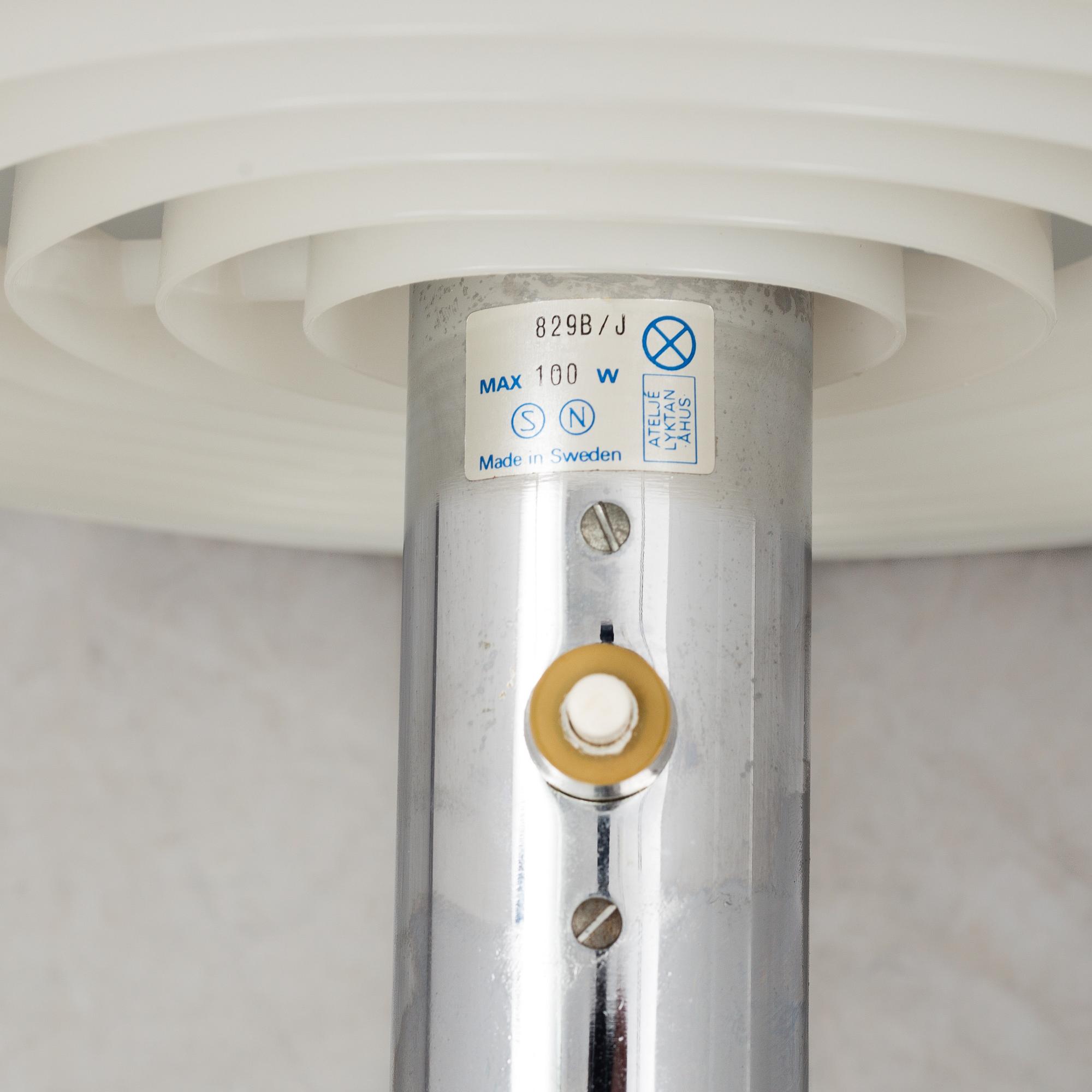 ANDERS PEHRSON, bordslampor, ett par "Bumling", Ateljé Lyktan, Åhus, formgivna 1968.