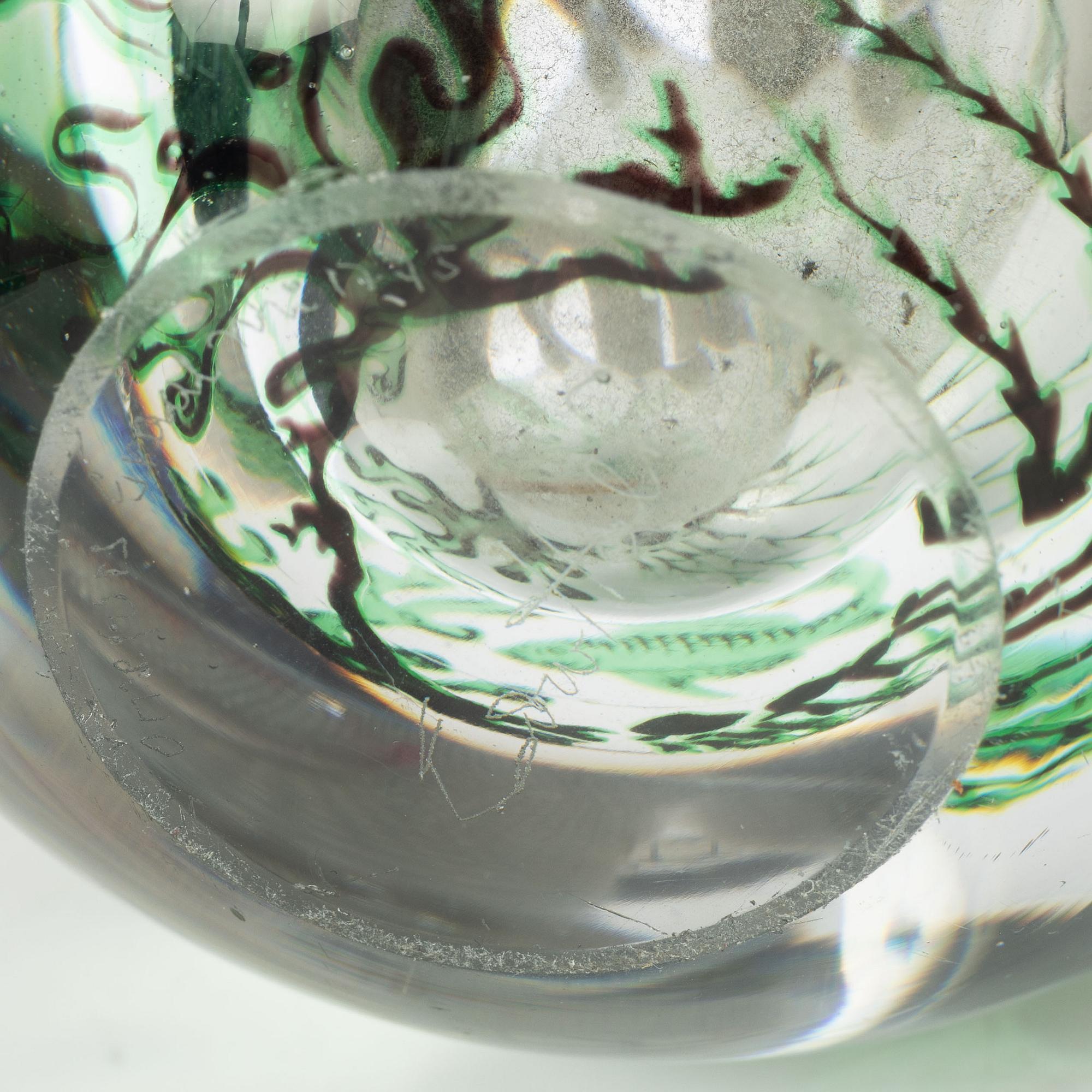 Edward Hald, vase, "Fish Grail", Orrefors, Sweden, 1944.