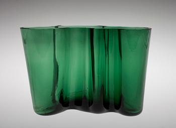 Alvar Aalto, A VASE.