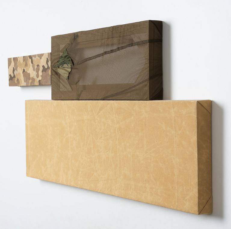 Grear Patterson, signed and dated 2015 on verso. 3 parts, mixed media.