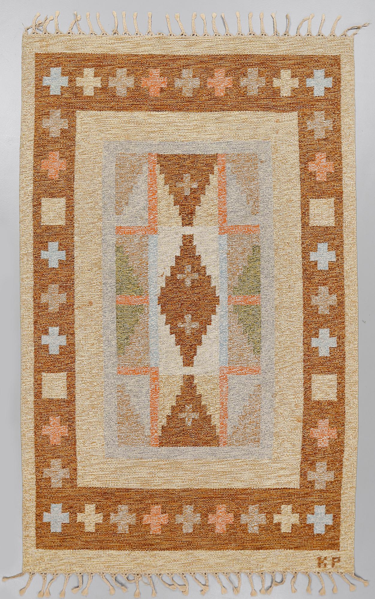 MATTA, rölakan, monogramsignerad KP, 1900-talets andra hälft, 244 x 158 cm.