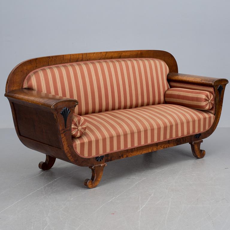 SOFFA, Karl Johan-stil, 1900-tal.