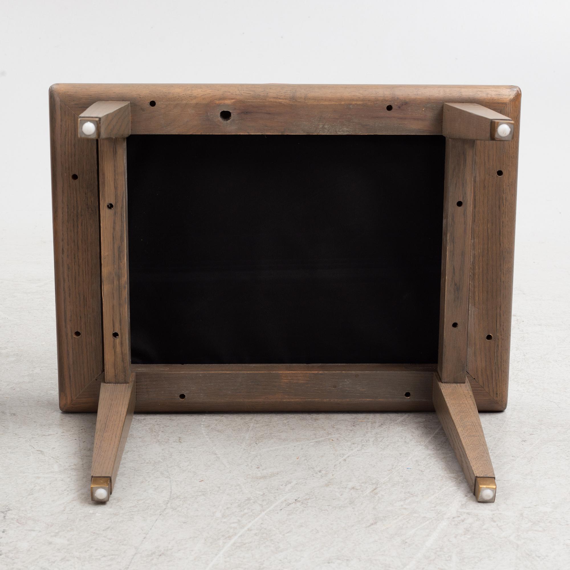 Pallar, ett par, Ruth & Joanna, samtida.