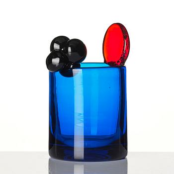 Oiva Toikka, a "Pompom" glass vase, Nuutajärvi, Notsjö, Finland, ca 2000.