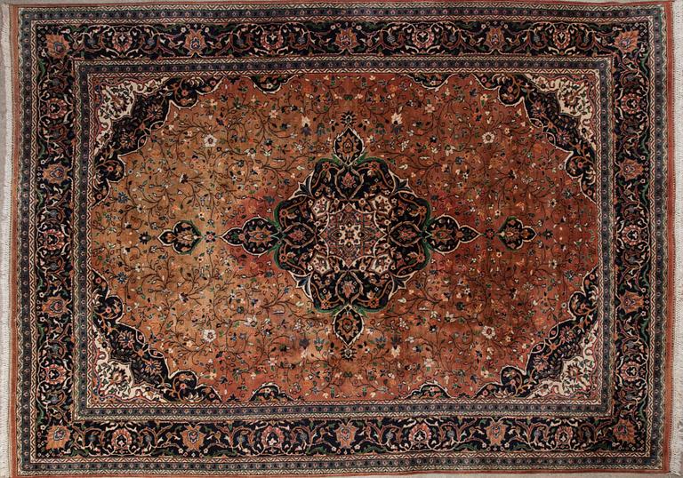 MATTA, Iran. Ca 335x240 cm.
