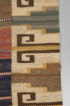 Märta Måås-Fjetterström, matta, "Blå heden", rölakan, ca 294 x 236 cm, signerad MMF.