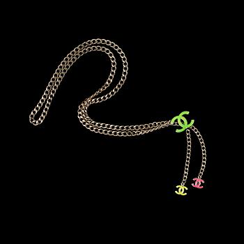 1218. A golden chain necklace/belt by Chanel, fall 2004.
