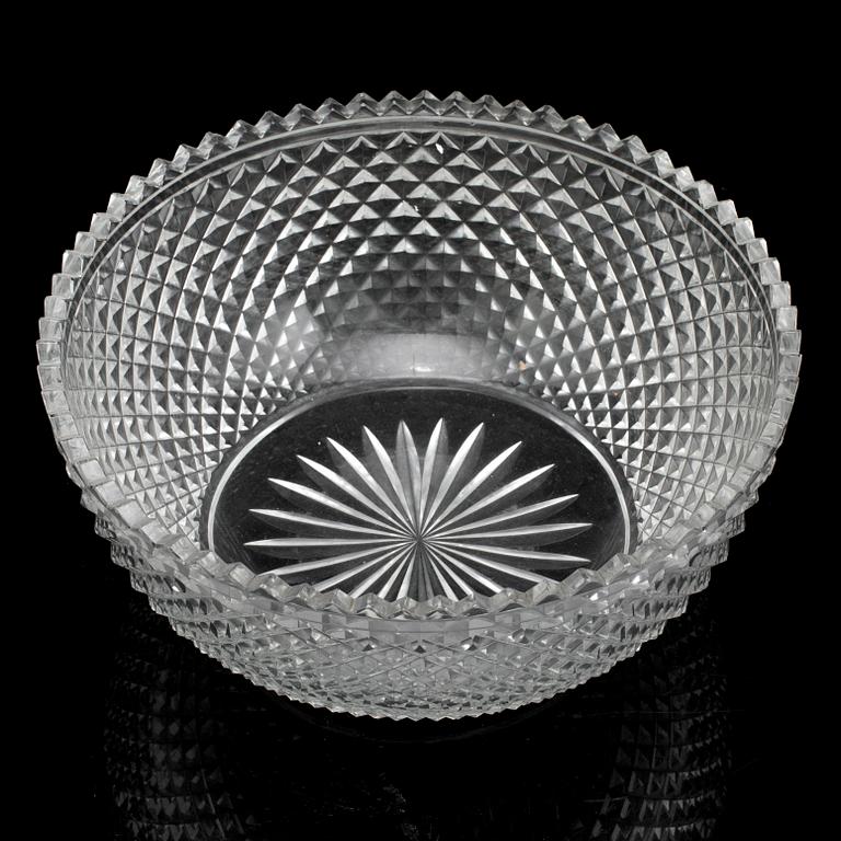 An Anglo-Irish glass bowl, 19th Century, Empire.