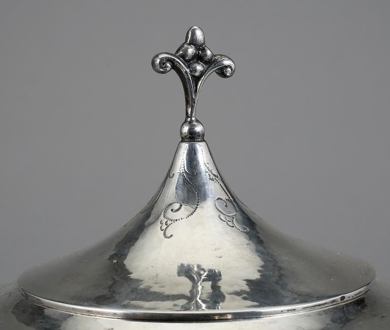 KAFFEKANNA, silver K Andersson Stockholm 1926. Total vikt 611 gr.