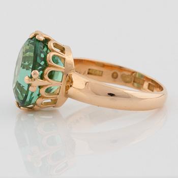 Sigurd Persson, RING grön turmalin 8.19 ct. Tillverkad, Stockholm 1945.