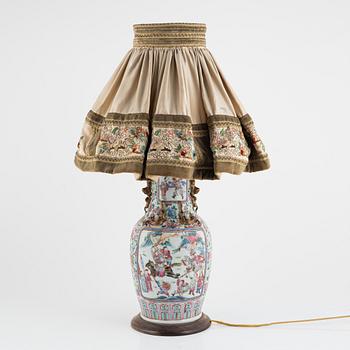 A Famille Rose porcelain vase/table lamp, China, Qing dynasty, second half of the 19th century.