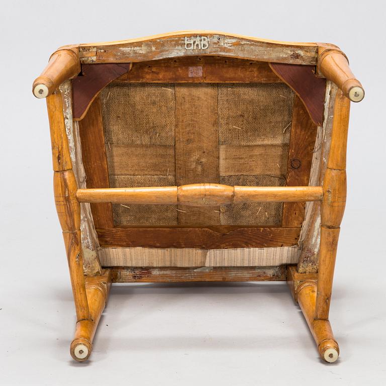 Tuoli ja jakkara, kustavilaiset, noin 1800.