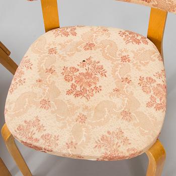 Alvar Aalto, Three mid-20th century '63' chairs for O.Y. Huonekalu- ja Rakennustyötehdas A.B.