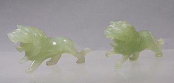 FIGURINER, ett par, jade, Kina 1900-tal.